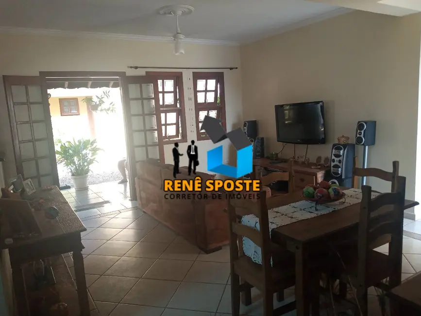 Foto 8 de Casa com 3 quartos à venda, 250m2 em Sao Pedro - SP