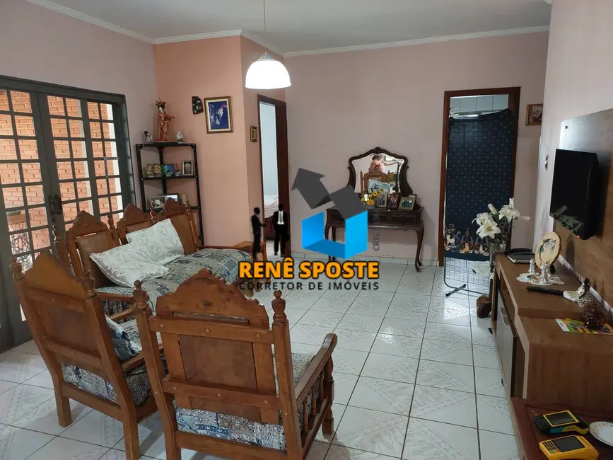 Foto 3 de Casa com 3 quartos à venda, 2000m2 em Sao Pedro - SP