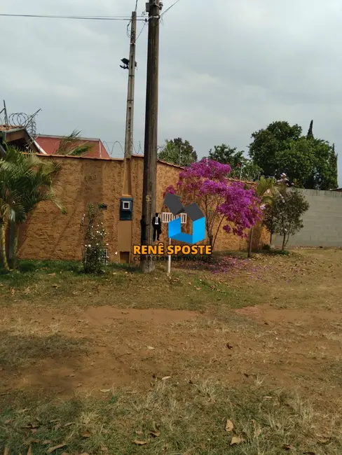 Foto 2 de Casa com 2 quartos à venda, 288m2 em Brotas - SP