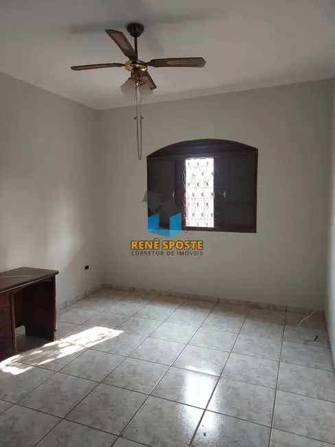 Foto 2 de Casa com 2 quartos à venda, 275m2 em Sao Pedro - SP