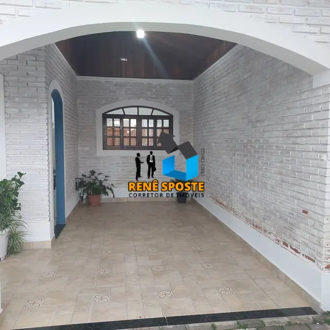 Foto 2 de Casa com 4 quartos à venda, 300m2 em Sao Pedro - SP