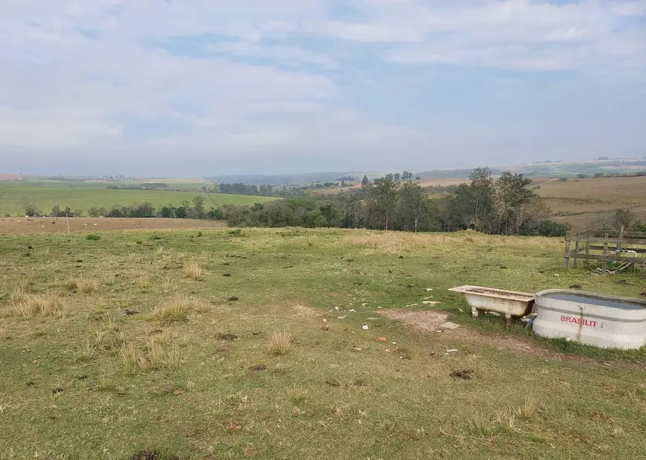 Foto 7 de Sítio / Rancho com 2 quartos à venda, 8m2 em Sao Pedro - SP