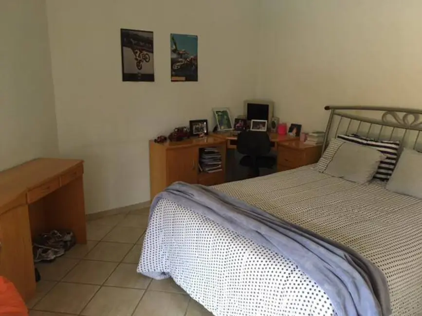 Foto 6 de Sobrado com 5 quartos à venda, 449m2 em Sao Pedro - SP