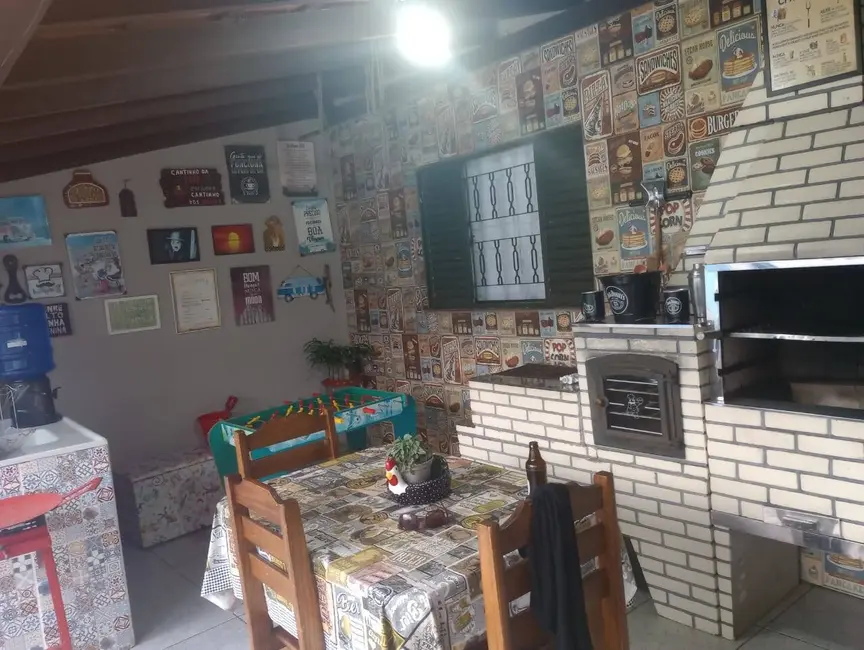 Foto 2 de Casa com 2 quartos à venda, 370m2 em Sao Pedro - SP