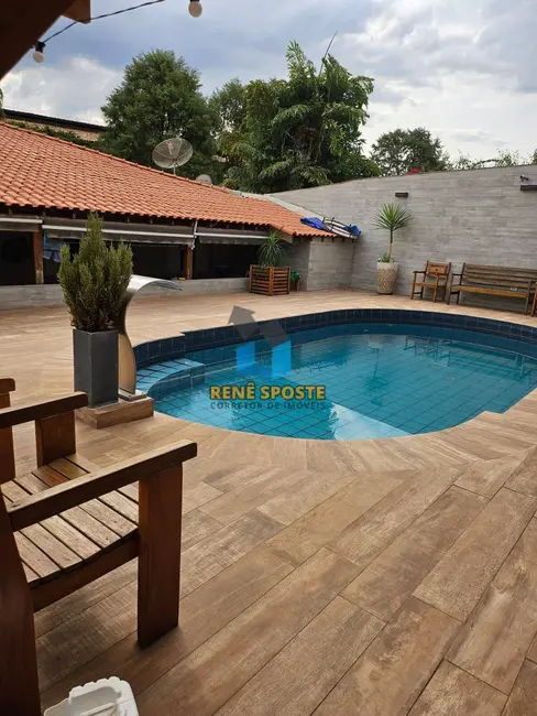 Foto 3 de Casa com 3 quartos à venda, 560m2 em Centro, Aguas De Sao Pedro - SP