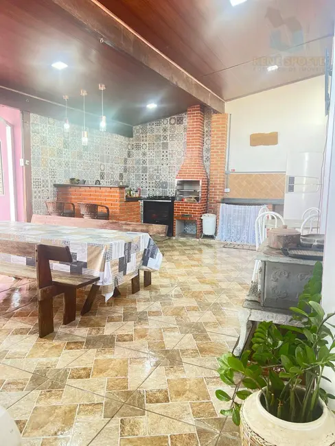 Foto 2 de Casa com 3 quartos à venda, 300m2 em Sao Pedro - SP