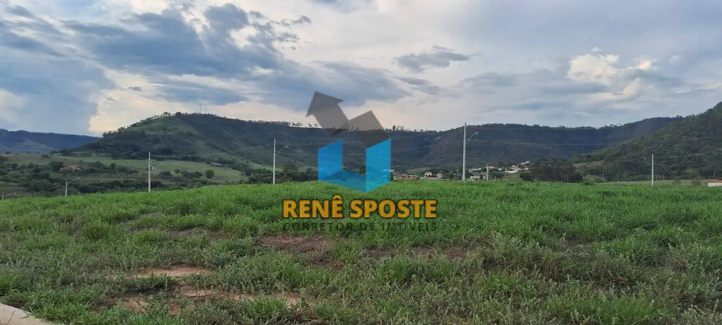 Foto 1 de Terreno / Lote à venda, 300m2 em Sao Pedro - SP