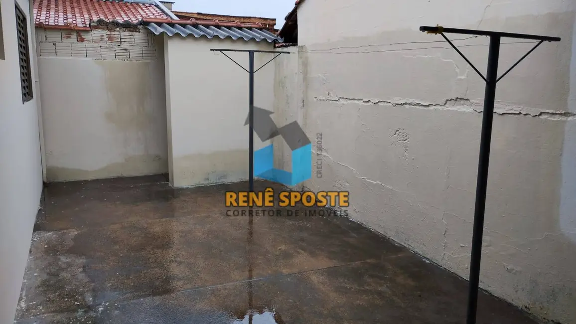 Foto 2 de Casa com 4 quartos à venda, 216m2 em Sao Pedro - SP