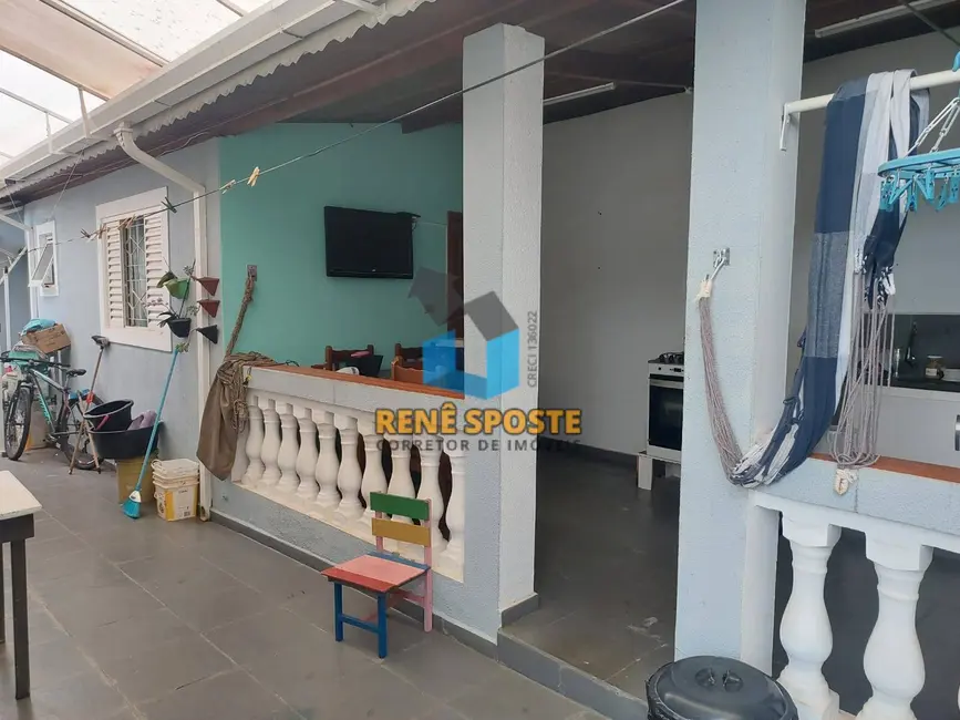 Foto 4 de Casa com 2 quartos à venda, 275m2 em Sao Pedro - SP