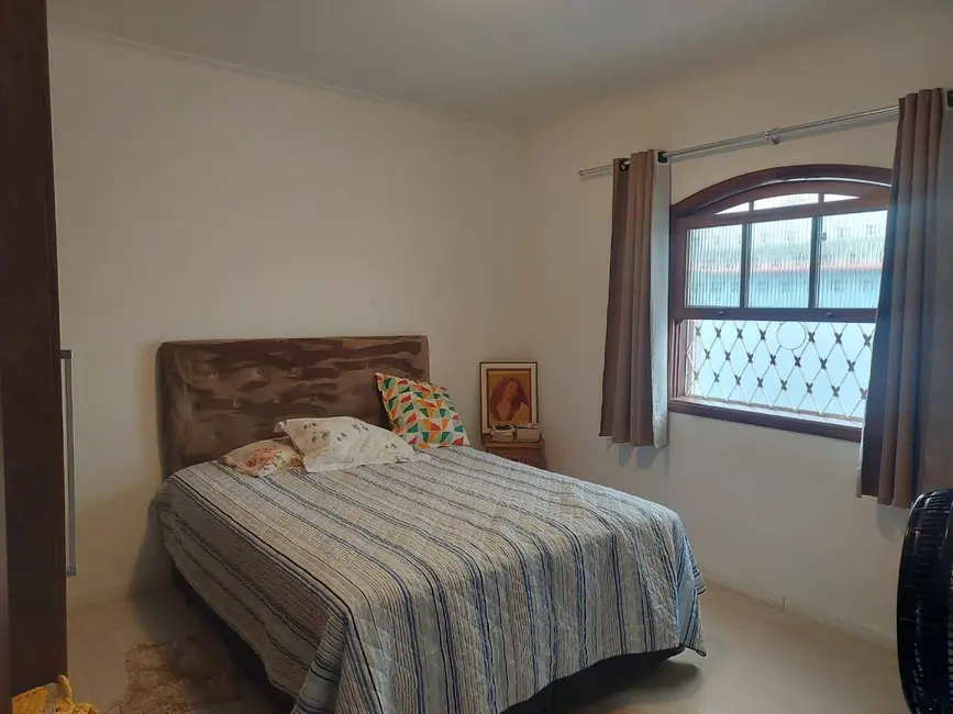 Foto 6 de Casa com 2 quartos à venda, 275m2 em Sao Pedro - SP