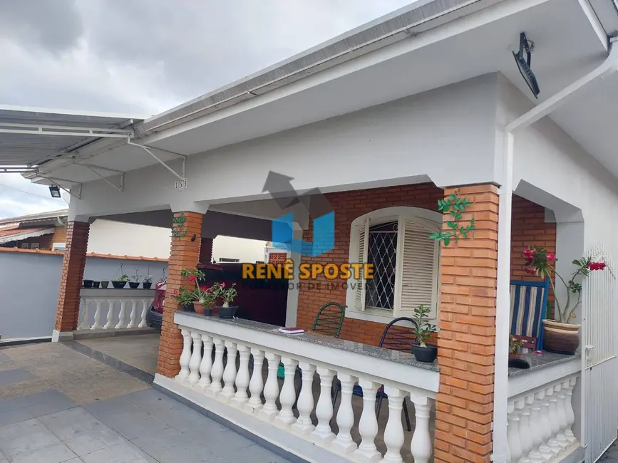 Foto 1 de Casa com 2 quartos à venda, 275m2 em Sao Pedro - SP
