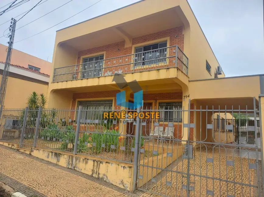 Foto 1 de Sobrado com 3 quartos à venda, 406m2 em Santa Cruz, Sao Pedro - SP