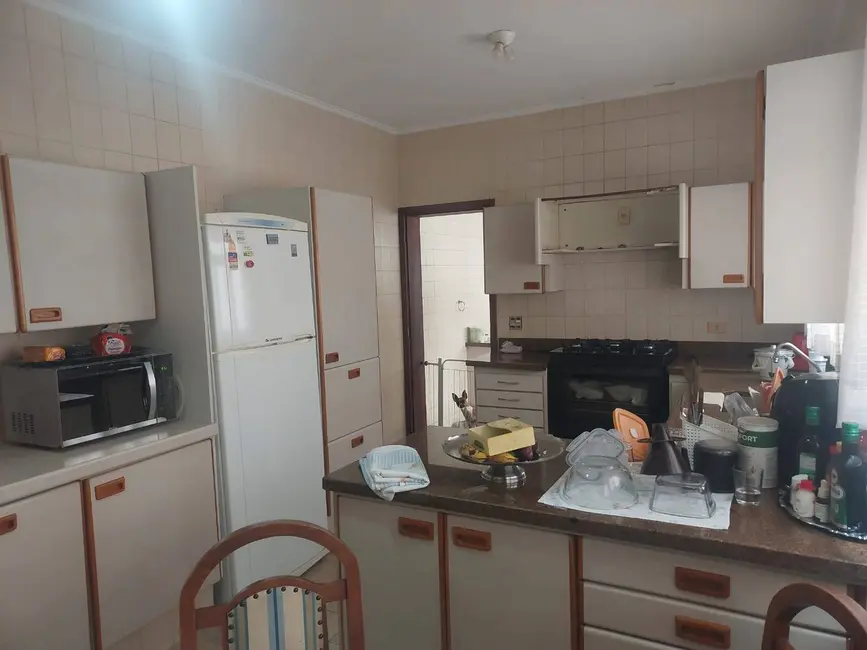 Foto 3 de Sobrado com 3 quartos à venda, 406m2 em Santa Cruz, Sao Pedro - SP