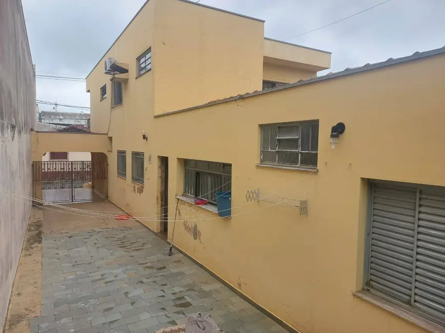 Foto 2 de Sobrado com 3 quartos à venda, 406m2 em Santa Cruz, Sao Pedro - SP