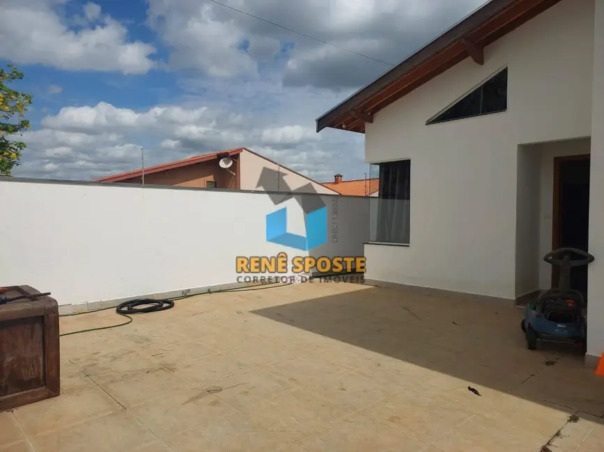 Foto 3 de Casa com 3 quartos à venda, 303m2 em Sao Pedro - SP