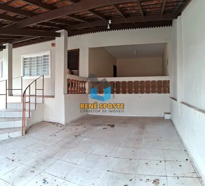 Casa com 3 quartos à venda, 546m2 em Sao Pedro - SP - imagem 4 Foto 4 de Casa com 3 quartos à venda, 546m2 em Sao Pedro - SP