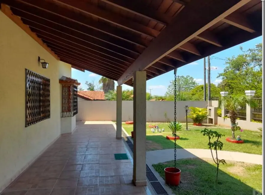 Foto 8 de Casa com 3 quartos à venda, 751m2 em Sao Pedro - SP