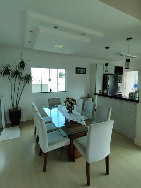 Foto 9 de Casa com 3 quartos à venda, 300m2 em Sao Pedro - SP