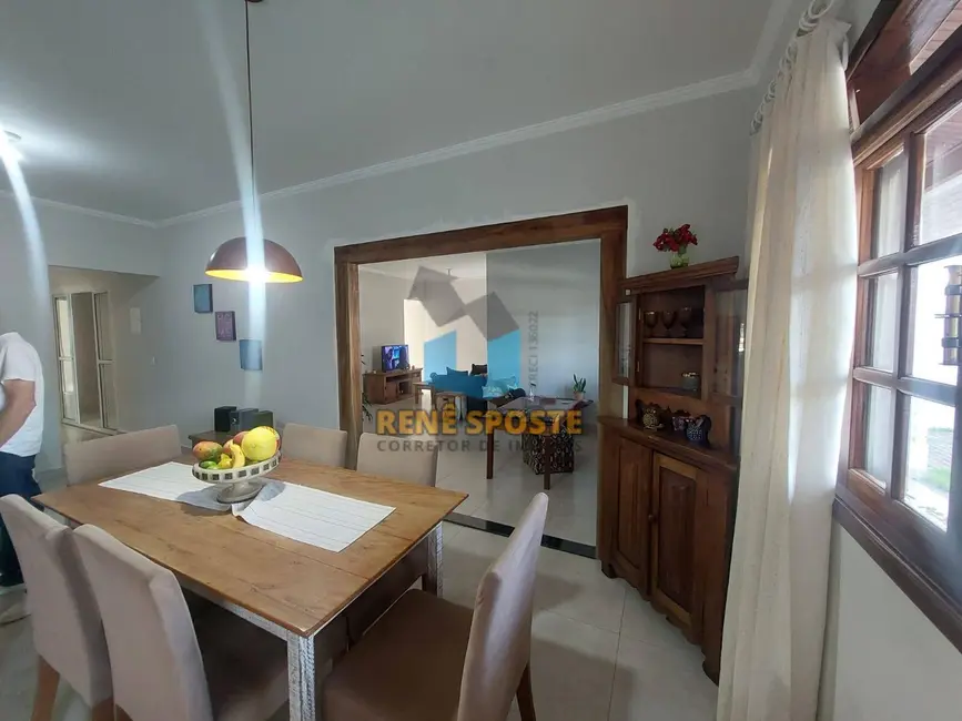 Foto 5 de Casa com 4 quartos à venda, 300m2 em Sao Pedro - SP