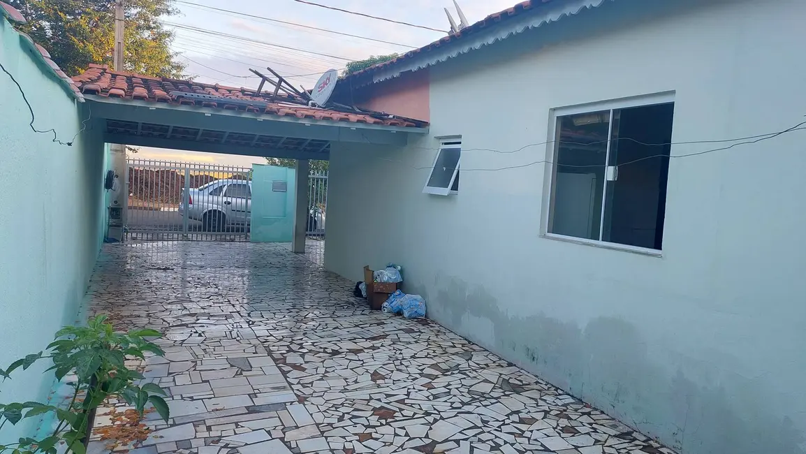 Foto 1 de Casa com 3 quartos à venda, 200m2 em Sao Pedro - SP