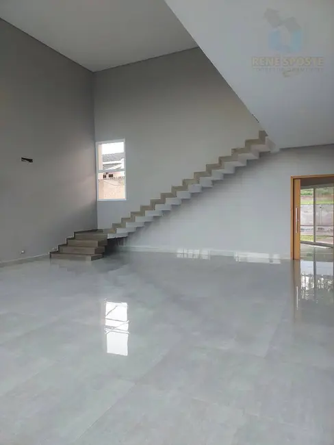 Foto 4 de Sobrado com 4 quartos à venda, 1000m2 em Sao Pedro - SP