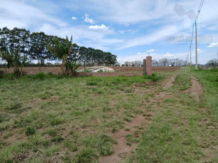 Foto 3 de Sítio / Rancho à venda, 44000m2 em Sao Pedro - SP