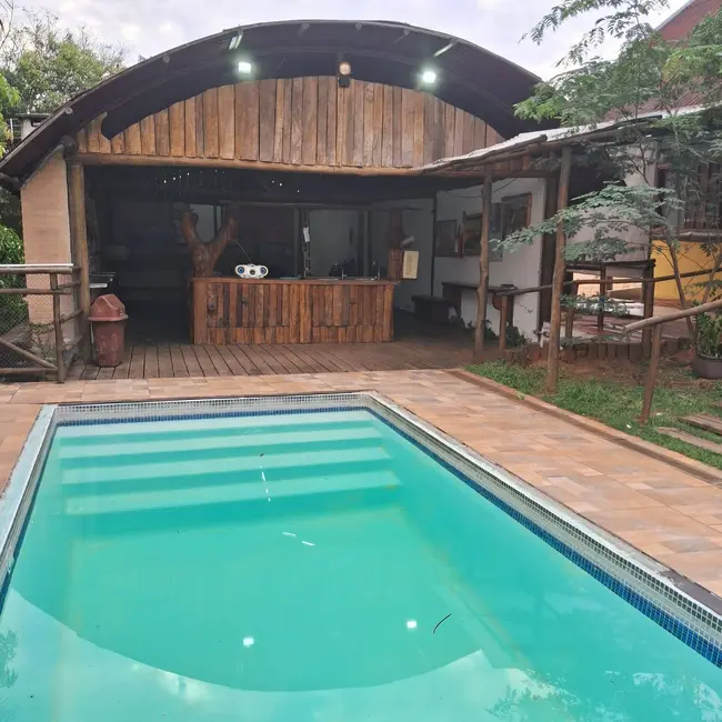 Foto 1 de Pousada com 5 quartos à venda e para alugar, 5800m2 em Sao Pedro - SP