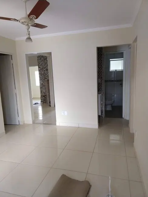Foto 2 de Casa com 3 quartos à venda, 200m2 em Sao Pedro - SP