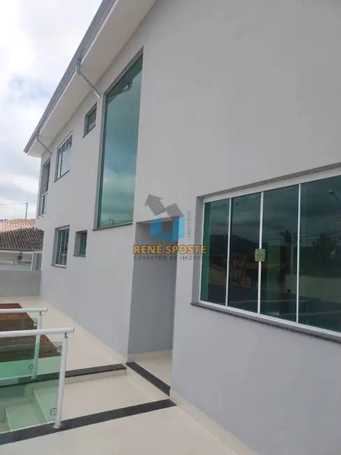 Foto 2 de Sobrado com 4 quartos à venda, 280m2 em Sao Pedro - SP