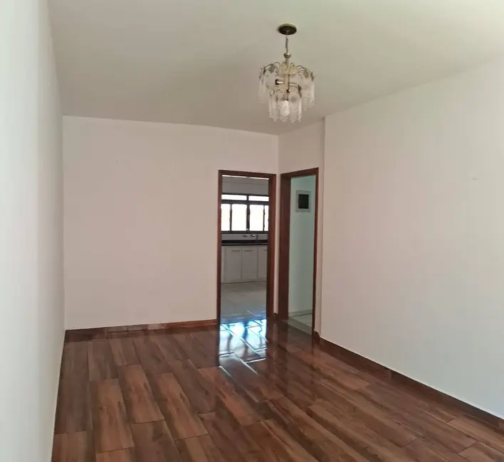 Foto 9 de Casa com 2 quartos à venda, 288m2 em Sao Pedro - SP