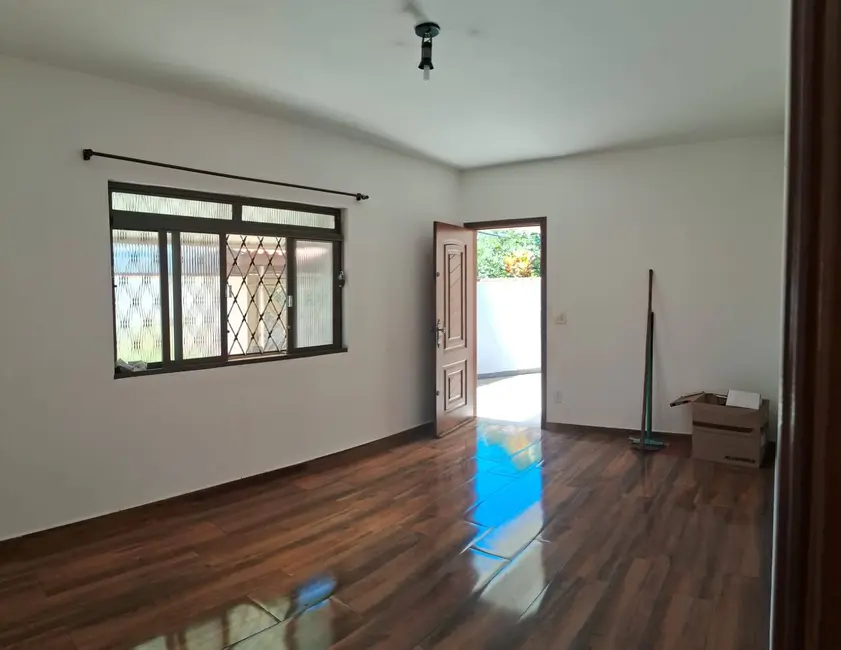Foto 8 de Casa com 2 quartos à venda, 288m2 em Sao Pedro - SP