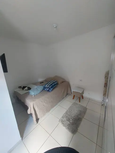 Foto 2 de Casa com 2 quartos à venda, 130m2 em Sao Pedro - SP