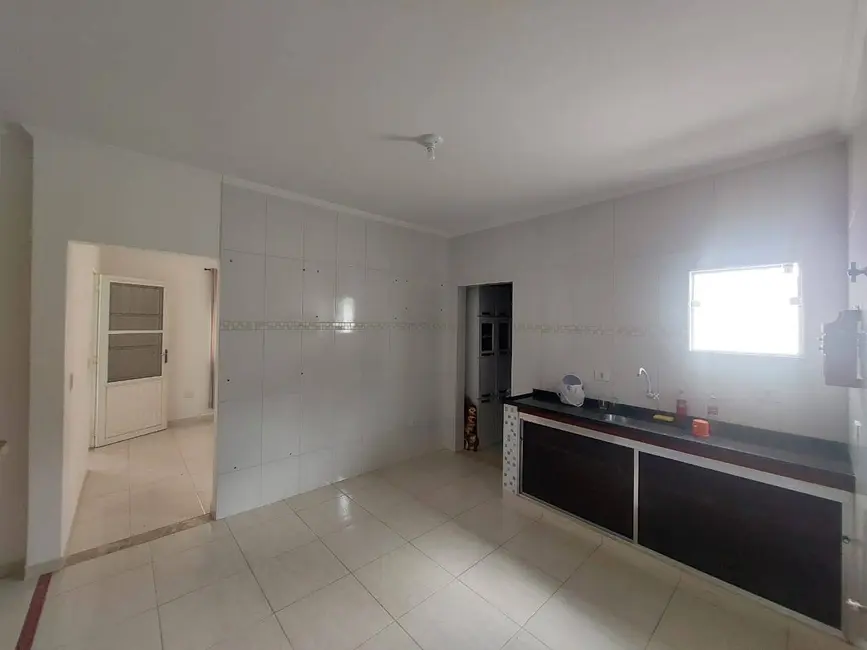 Foto 3 de Casa com 3 quartos à venda, 306m2 em Sao Pedro - SP