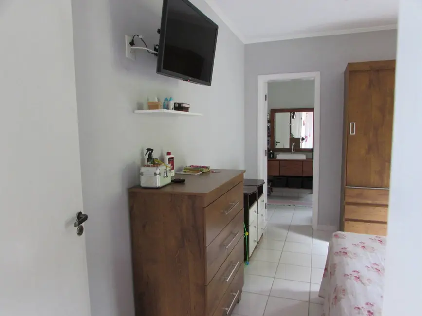 Foto 2 de Casa com 2 quartos à venda, 6000m2 em Sao Pedro - SP