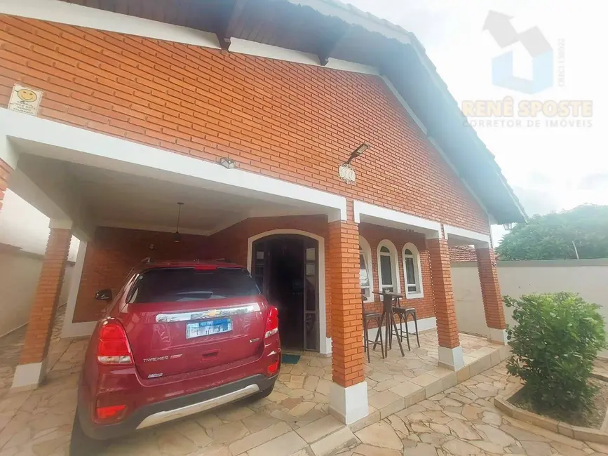 Foto 1 de Casa com 3 quartos à venda, 500m2 em Sao Pedro - SP