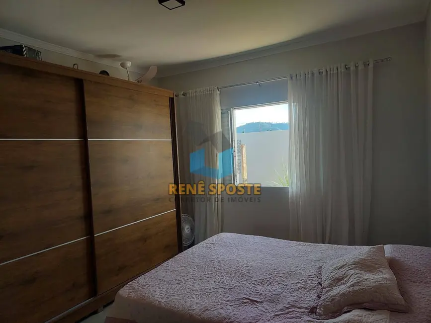 Foto 3 de Casa com 3 quartos à venda, 302m2 em Sao Pedro - SP