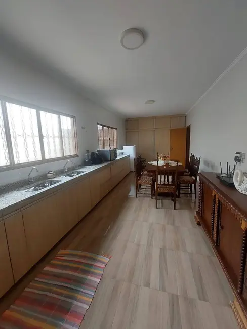Foto 5 de Casa com 3 quartos à venda, 600m2 em Sao Pedro - SP