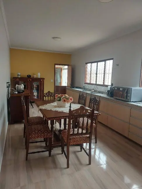 Foto 4 de Casa com 3 quartos à venda, 600m2 em Sao Pedro - SP