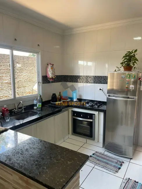 Foto 2 de Casa com 2 quartos à venda, 265m2 em Sao Pedro - SP