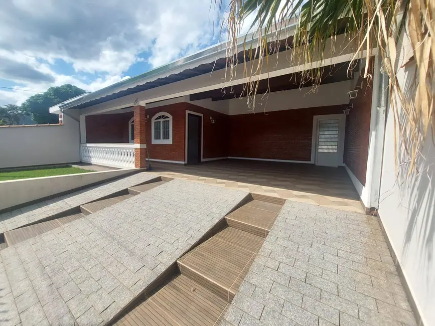 Foto 1 de Casa com 3 quartos à venda, 495m2 em Sao Pedro - SP