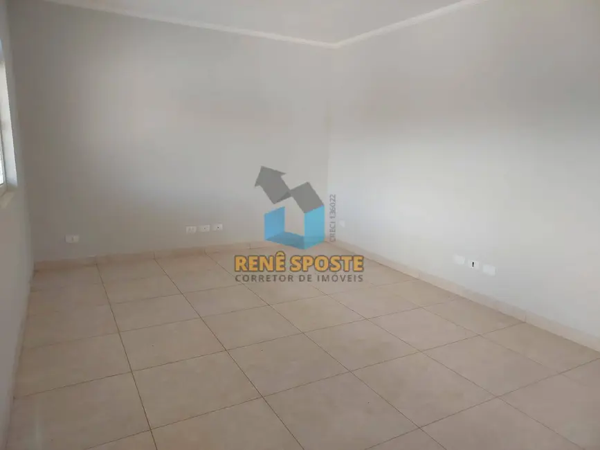 Foto 2 de Casa com 3 quartos à venda, 495m2 em Sao Pedro - SP