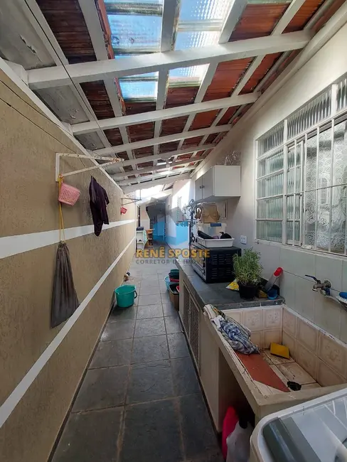 Foto 6 de Casa com 2 quartos à venda, 150m2 em Sao Pedro - SP