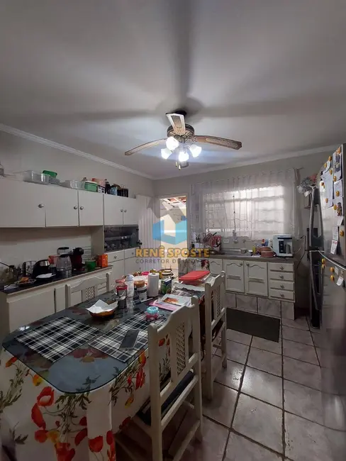 Foto 1 de Casa com 2 quartos à venda, 150m2 em Sao Pedro - SP