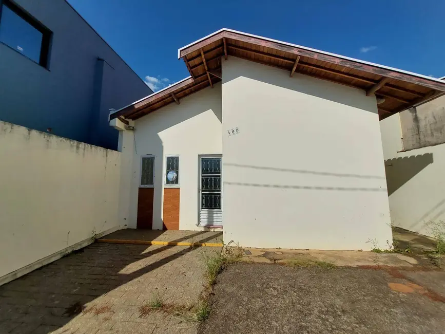 Foto 1 de Casa com 2 quartos à venda, 190m2 em Sao Pedro - SP