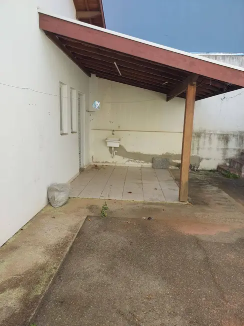 Foto 9 de Casa com 2 quartos à venda, 190m2 em Sao Pedro - SP