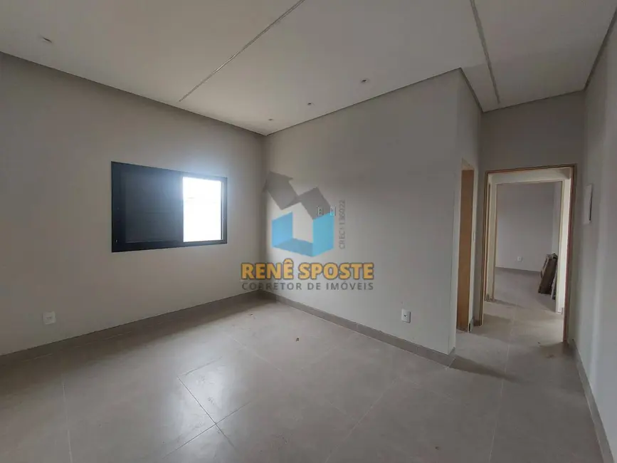 Foto 3 de Casa com 2 quartos à venda, 300m2 em Sao Pedro - SP