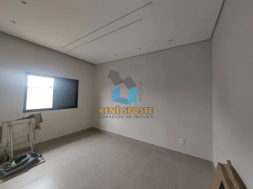 Foto 4 de Casa com 2 quartos à venda, 300m2 em Sao Pedro - SP