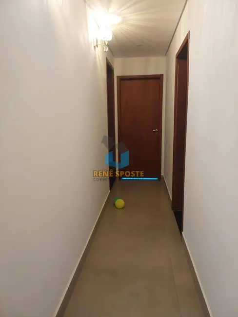 Foto 5 de Casa com 3 quartos à venda, 690m2 em Sao Pedro - SP