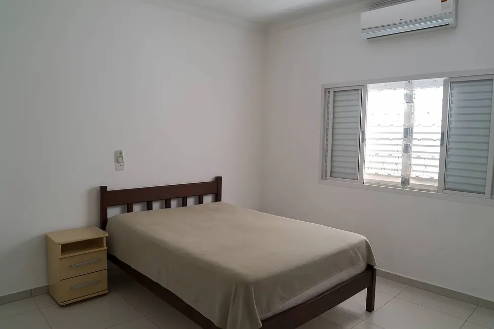 Foto 5 de Casa com 2 quartos à venda, 1000m2 em Sao Pedro - SP