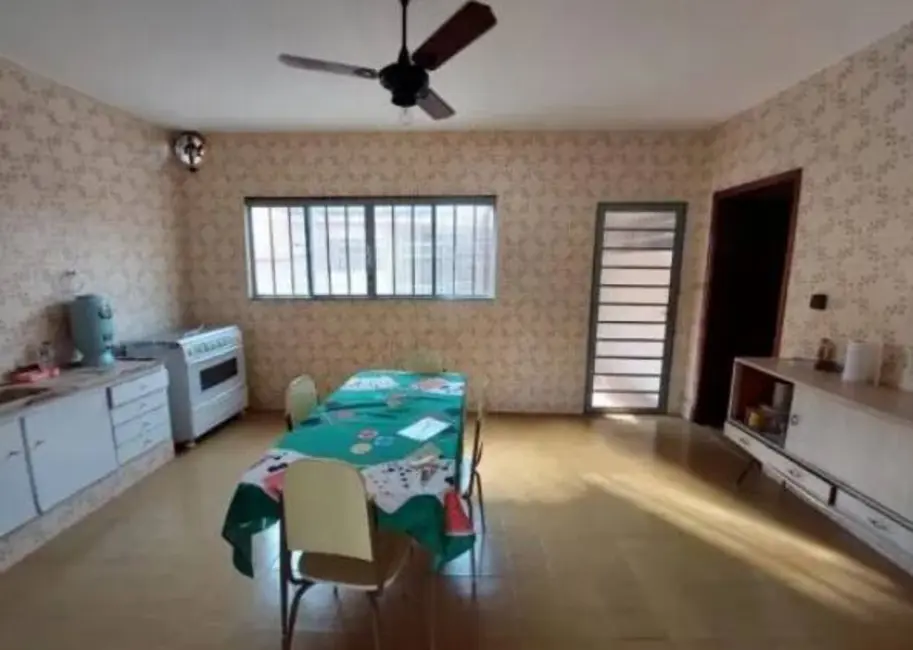 Foto 5 de Casa com 2 quartos à venda, 400m2 em Sao Pedro - SP